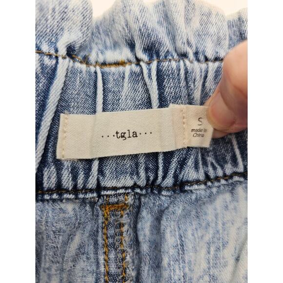 TGLA Women's Size S Acid Wash Pull On Cuffed Paperbag Jean Shorts w/Tie Waist - Picture 2 of 7